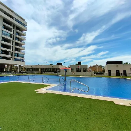 Non Stress First Level Apartment *