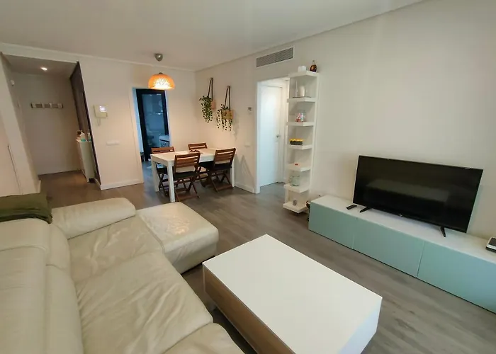 Non Stress First Level Apartment *